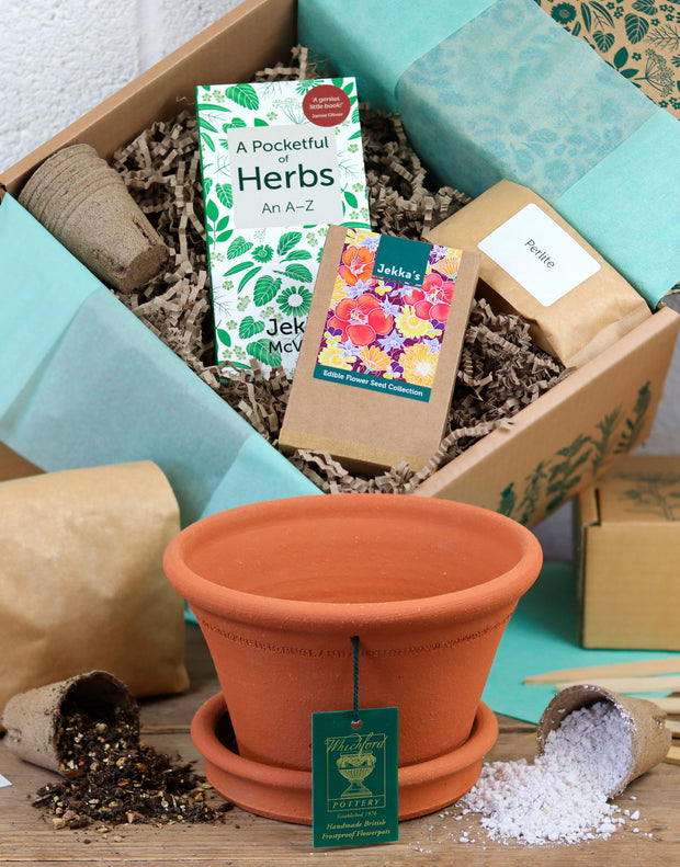 Jekka's Whichford Pottery Gardeners Gift Box (1 Half Pot)